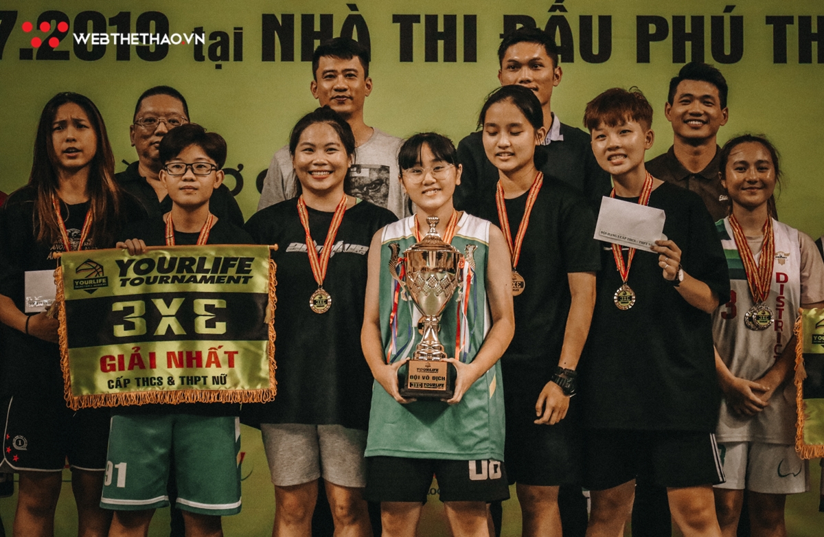 Chung kết giải YourLife 3x3 Tournament 2019: Bóng rổ Gò Vấp tỏa sáng với 2 cúp vô địch danh giá Chung kết giải YourLife 3x3 Tournament 2019: Bóng rổ Gò Vấp tỏa sáng với 2 cúp vô địch danh giá